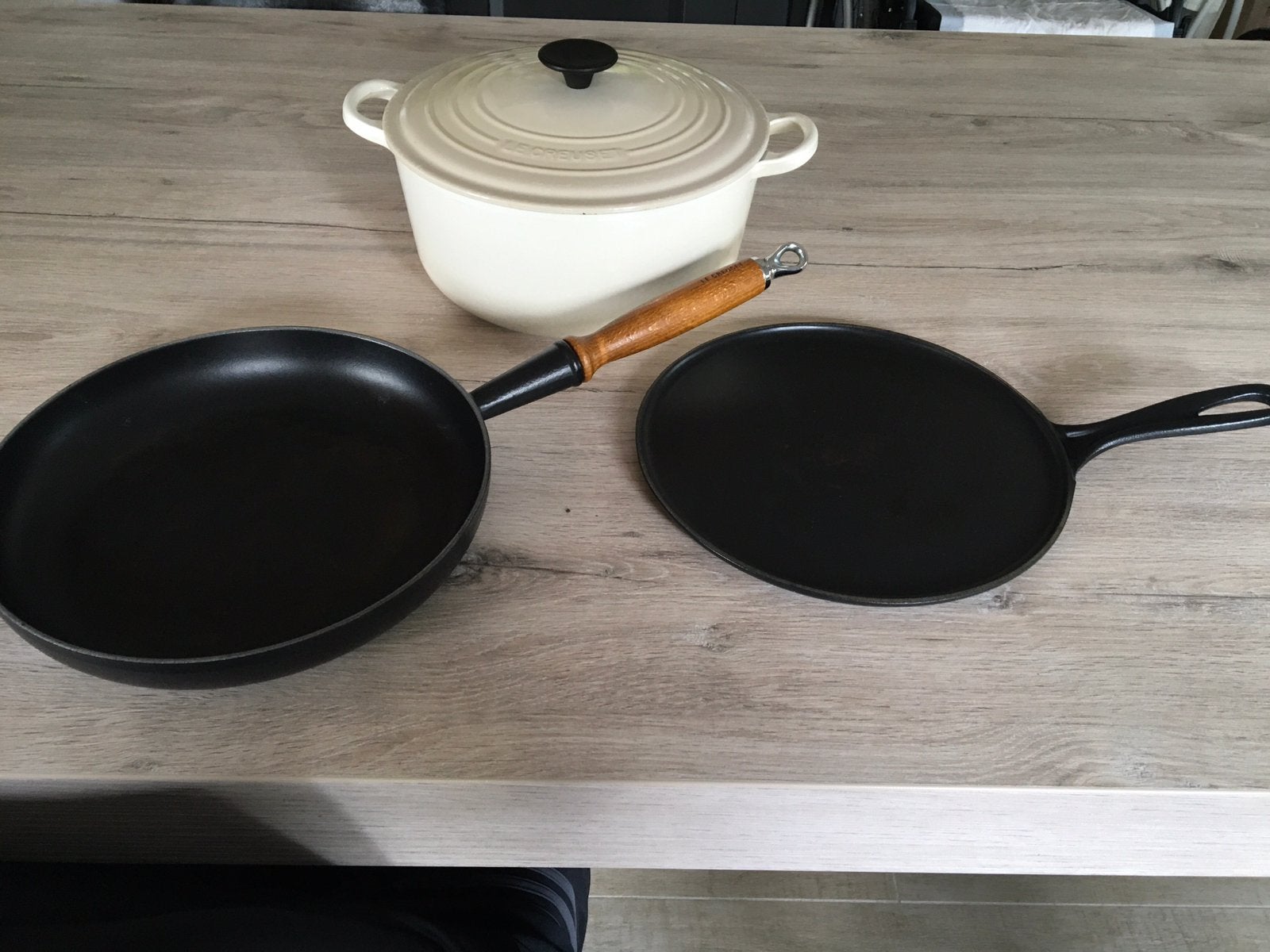 Pannen en stoofpan LE CREUSET, Huis en Inrichting, Ophalen, Gebruikt, Gietijzer
