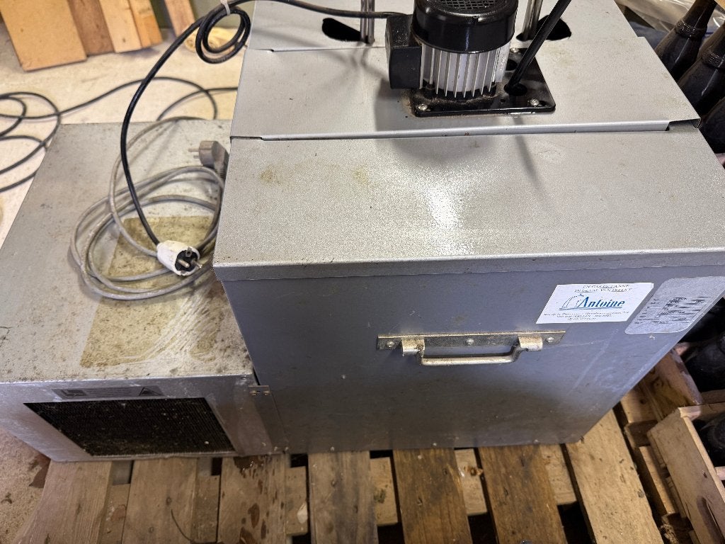 Professionele bierkoeler – 2 tapzuilen – werkend, Enlèvement, Utilisé, Refroidissement et Congélation