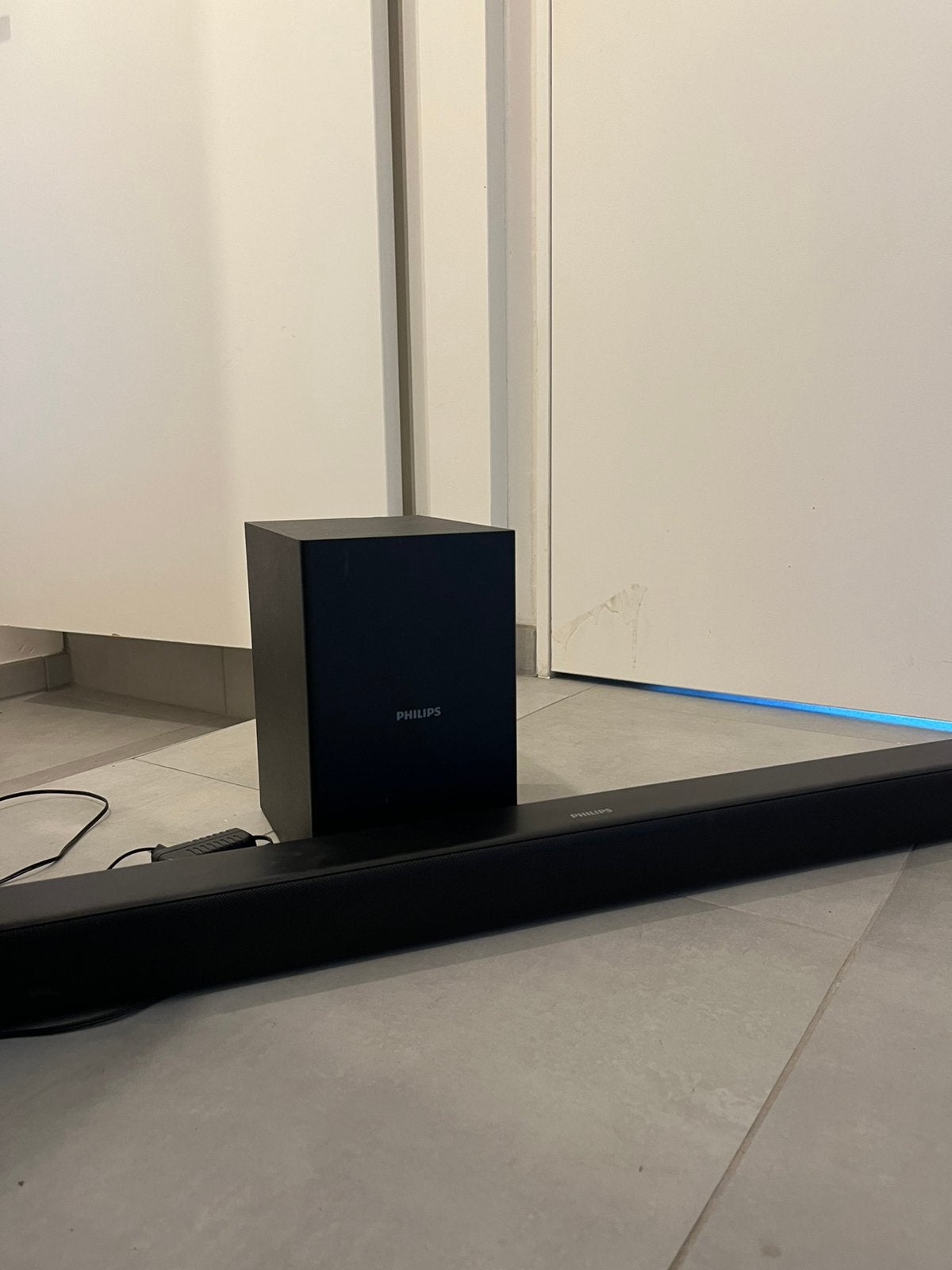 Sound bar en subwoofer van philips, Ophalen, Bluetooth, Gebruikt