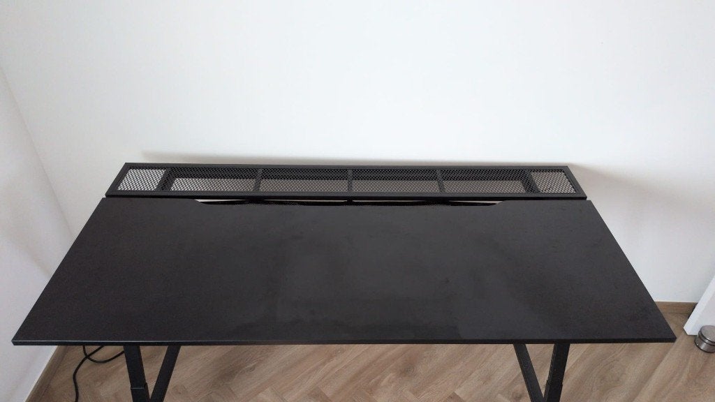 IKEA gaming bureau UTESPELARE, Ophalen, Zwart, 160 cm, Zo goed als nieuw