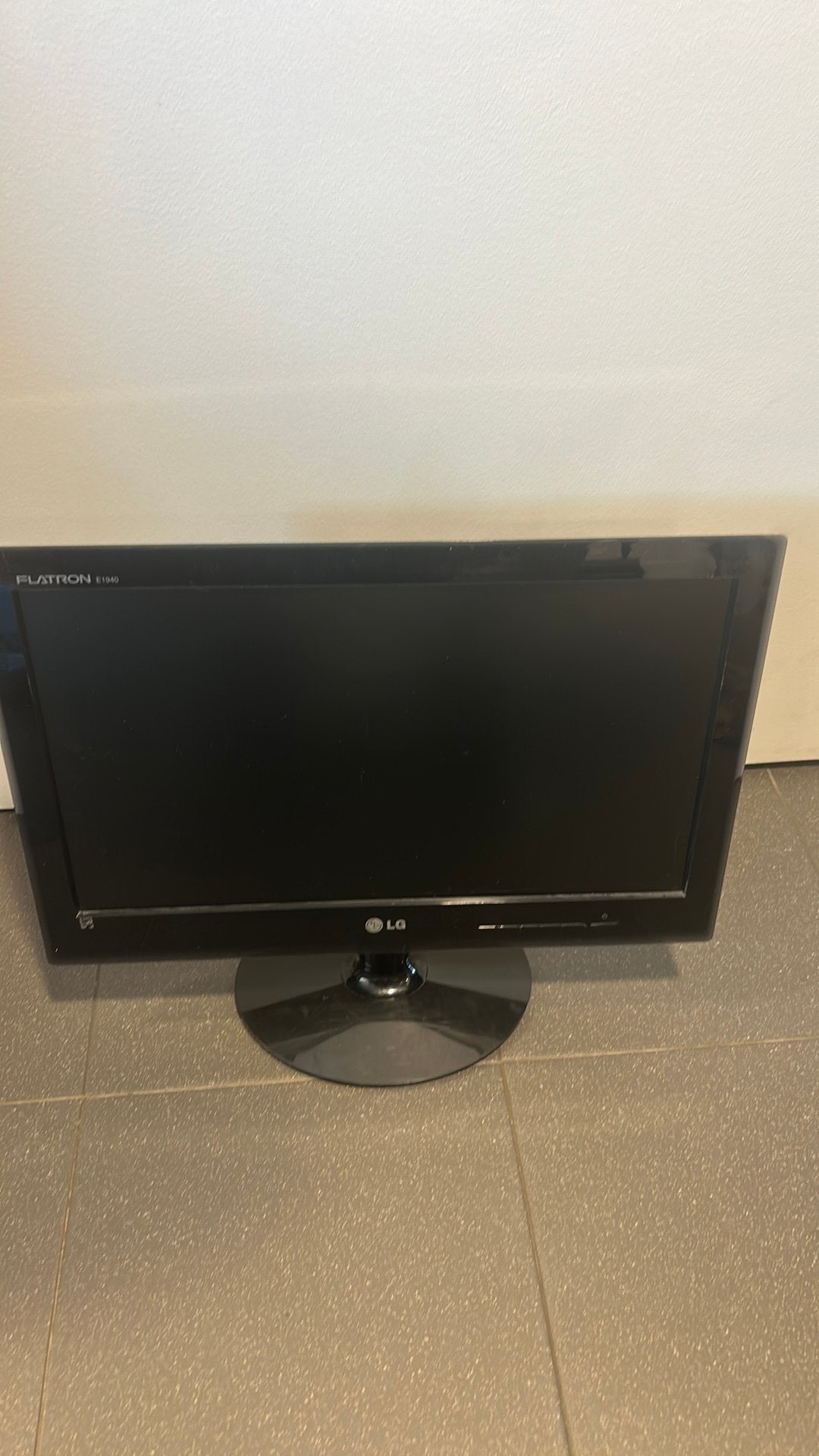 Beeldscherm pc LG, Computers en Software, Ophalen, Gebruikt, VGA