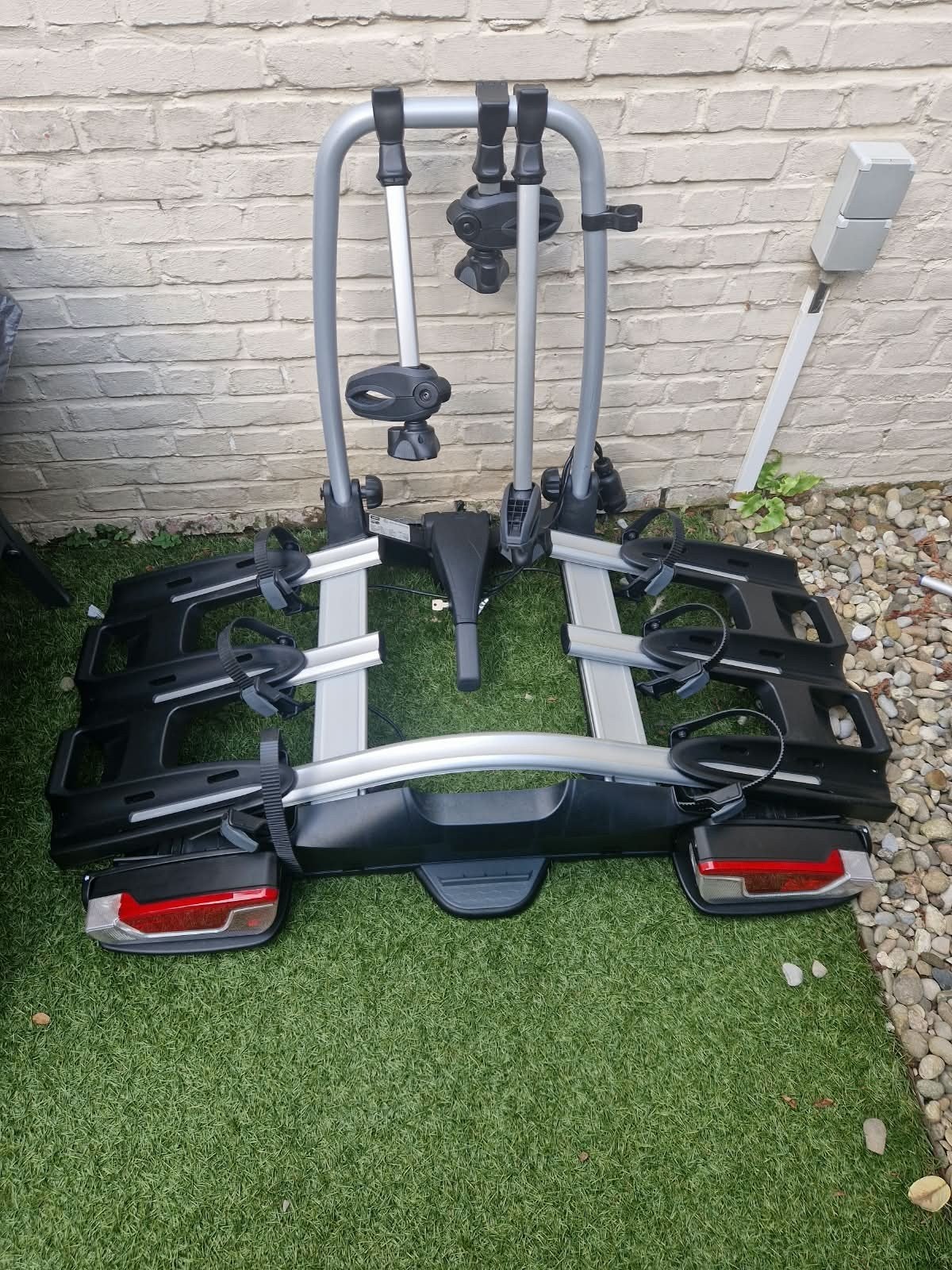 zo goed als nieuwe fietsendrager Thule 3 fietsen, Auto diversen, Ophalen, Zo goed als nieuw