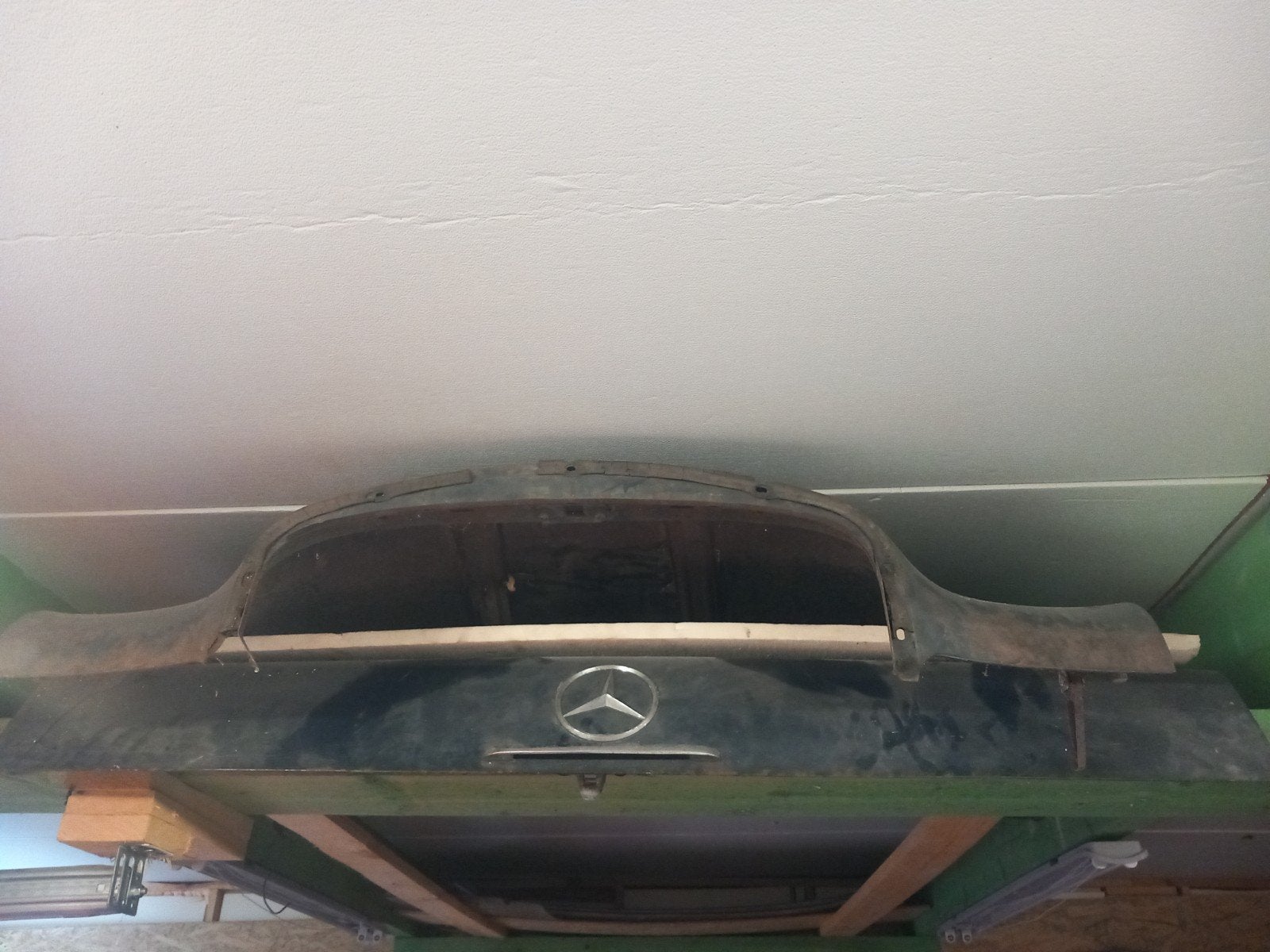 pièce pour mercédes w108, Ophalen