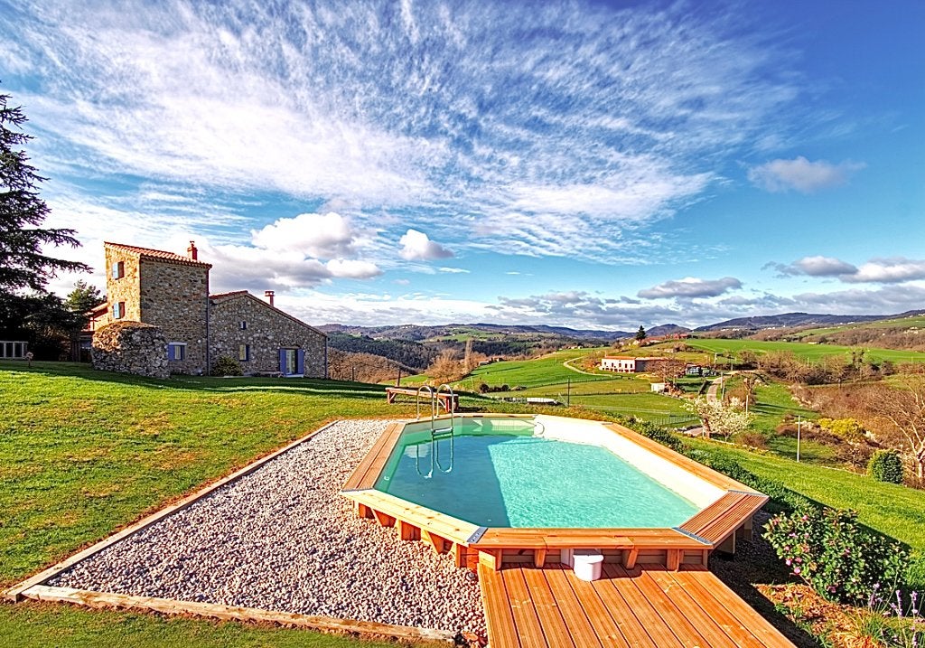 Huis te koop in Ardeche Frankrijk, Immo, Buitenland, Frankrijk, Woonhuis, Dorp