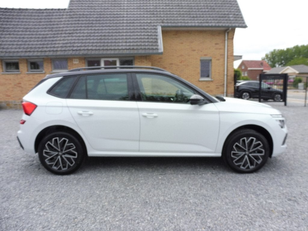 Skoda Kamiq 1.0 TSI 115 DSG Selection "Black Pack"/10km, Autos, Achat, Euro 6, Entreprise, Garantie prolongée