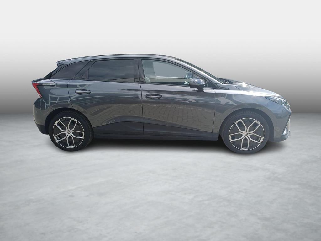 MG MG4 EV 64 kWh Luxury, Auto's, MG, Automaat, Gebruikt, 1675 kg, 5 zetels