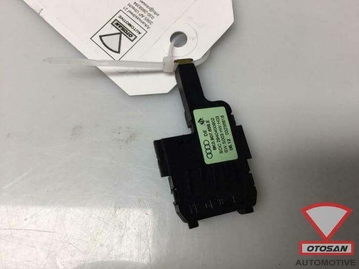 capteur d'humidit vw polo 6r vag 8k0907658e, Volkswagen, Volkswagen AG, Vw@volkswagen.de, Utilisé
