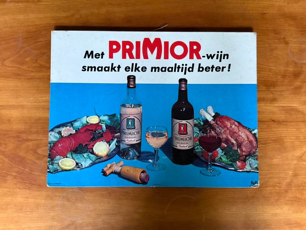 Panneau publicitaire en carton PRIMOIR Wine - 1958, Collections, Marques & Objets publicitaires, Utilisé, Panneau publicitaire