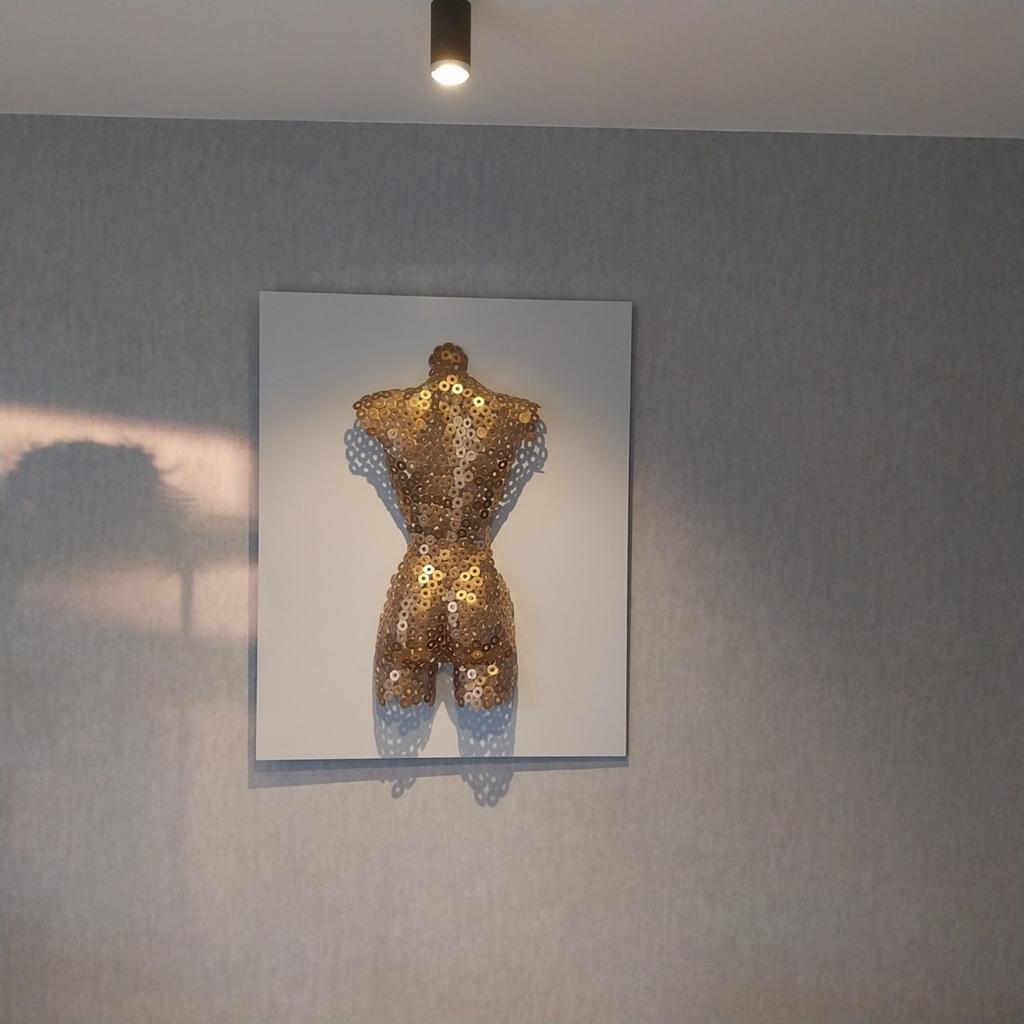 The shape of Her, Antiquités & Art, Art | Objets design, Enlèvement