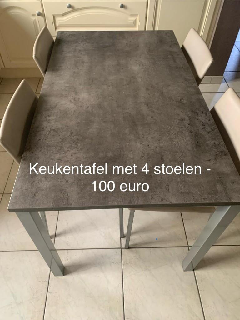 keukentafel met 4 stoelen, 100 à 150 cm, Quatre personnes, Comme neuf, Enlèvement