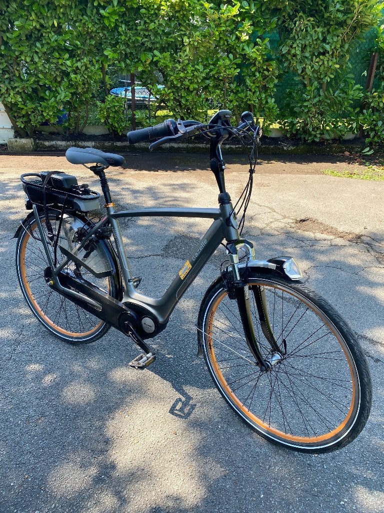Elektrische herenfiets 28inch in prima staat, Ophalen, Gebruikt, 51 tot 55 cm, 50 km per accu of meer