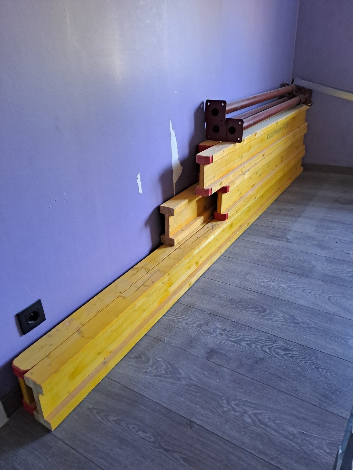 Doka balken + kronen, Ophalen, Balk