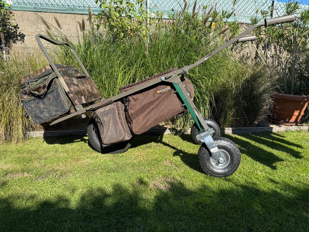 Fox Voyager Deluxe explorer carp barrow, incl. tas, Enlèvement, Comme neuf, Autres types
