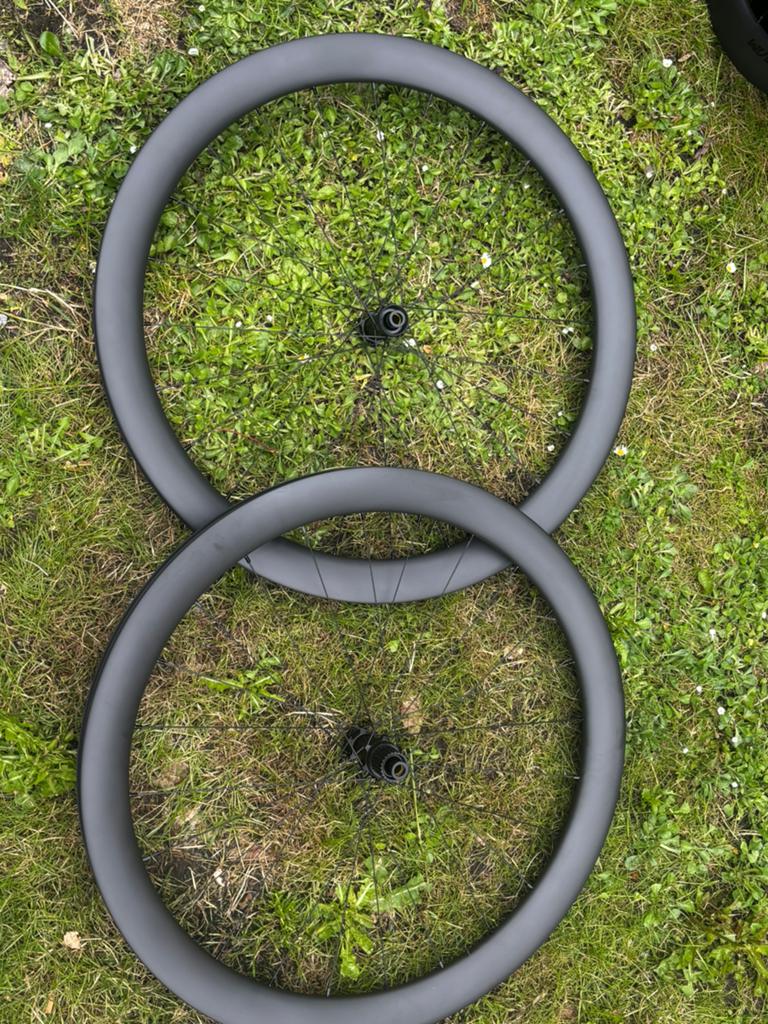 Roue carbon Gravel, Enlèvement, Neuf