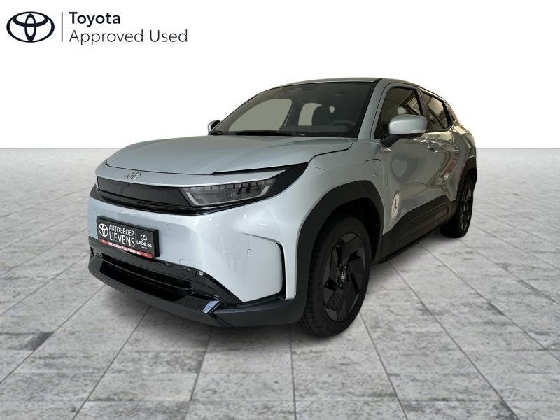 Toyota Urban Cruiser 61kWh EXECUTIVE, Autos, Argent ou Gris, Achat, 128 kW, 5 portes