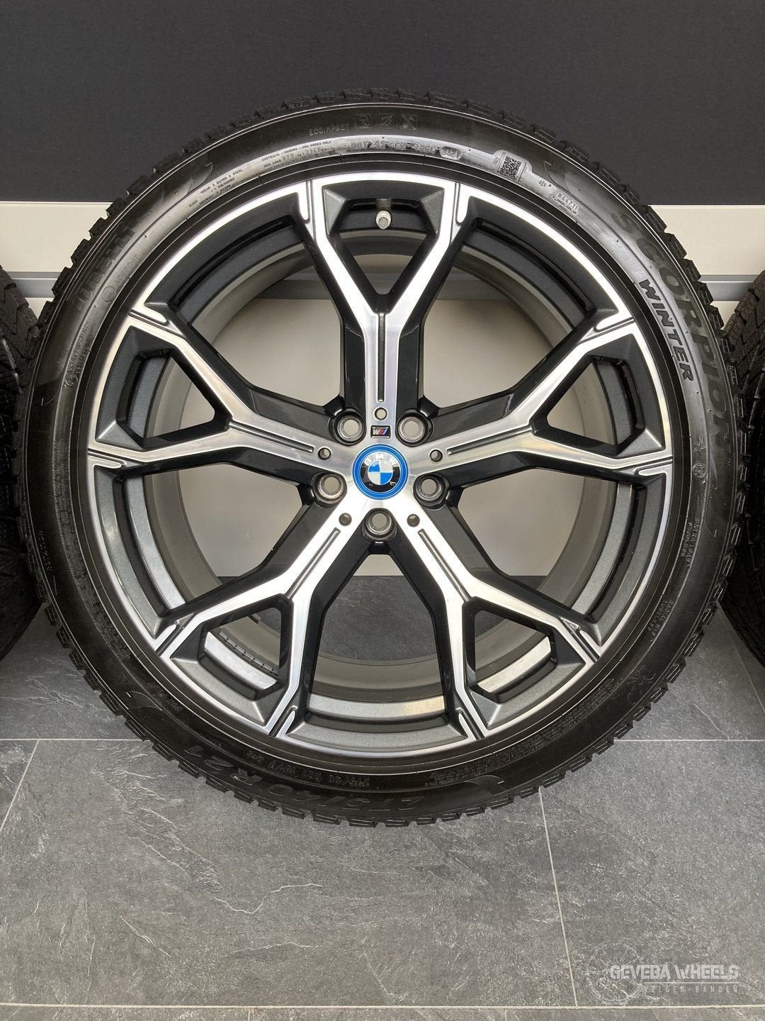 21” originele BMW X5 G05 / X6 G06 velgen + winterbanden 741M, Auto-onderdelen, Banden en Velgen, Gebruikt, -, 275 mm, -