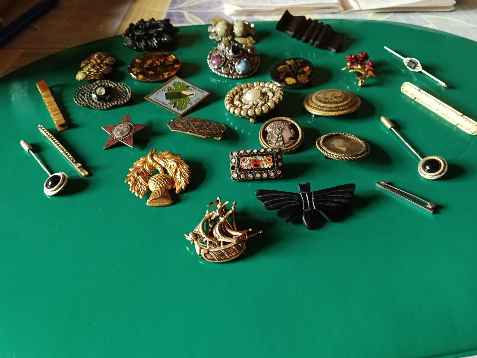 Broches anciennes, Bijoux, Sacs & Beauté, Enlèvement ou Envoi
