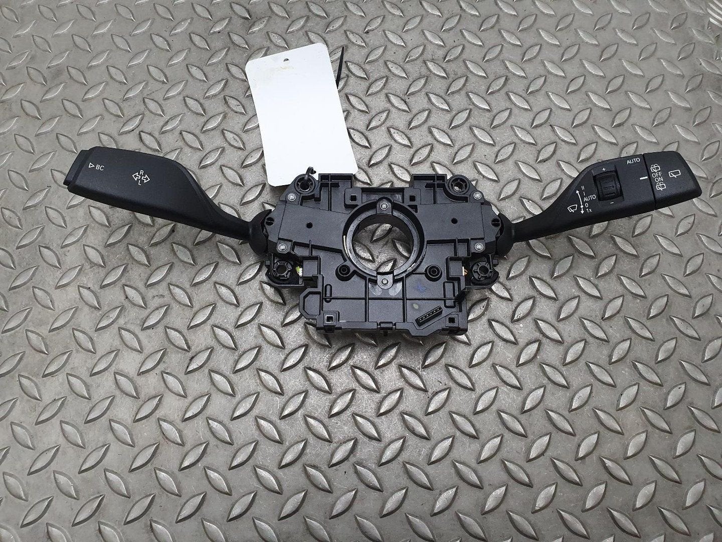 BMW 5 SERIES G31 520DA KOLOM SCHAKELAAR 2017, Ophalen of Verzenden, Gebruikt, ARN erkend