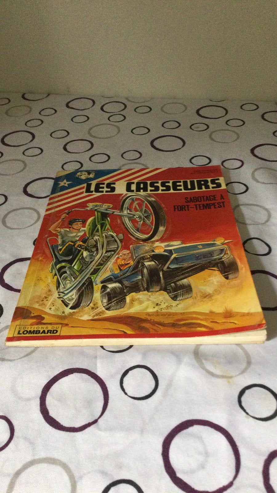 Livre ancien les casseurs, Comme neuf