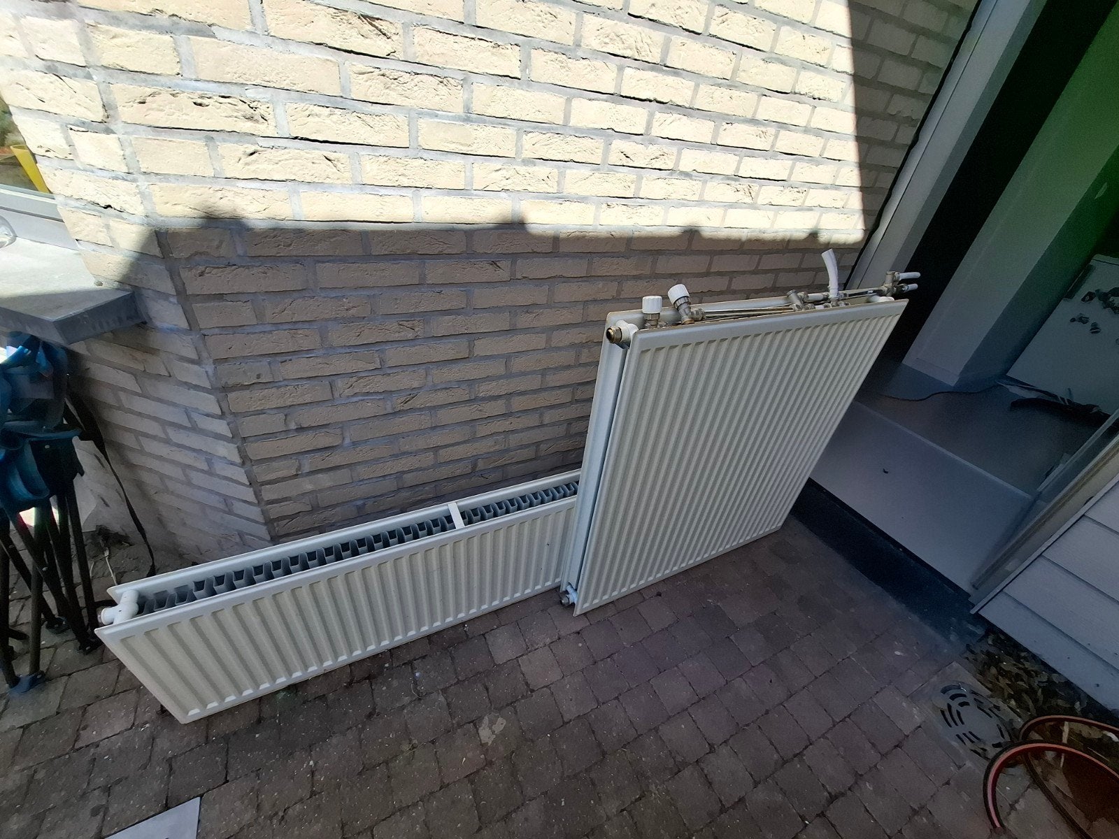 Radiatoren type 22 – 2 stuks – moeten weg, Ophalen