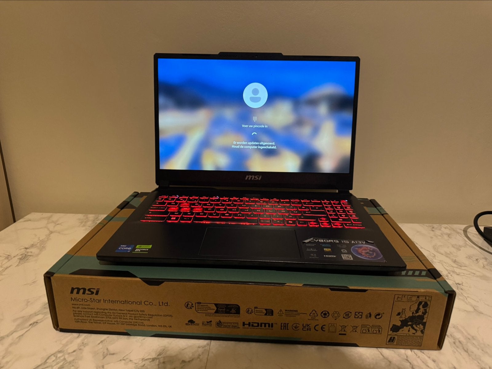 MSI Cyborg 15 Gaming Laptop – RTX 4060 – i7 – 144Hz, Informatique & Logiciels, Comme neuf, Enlèvement, Gaming, SSD