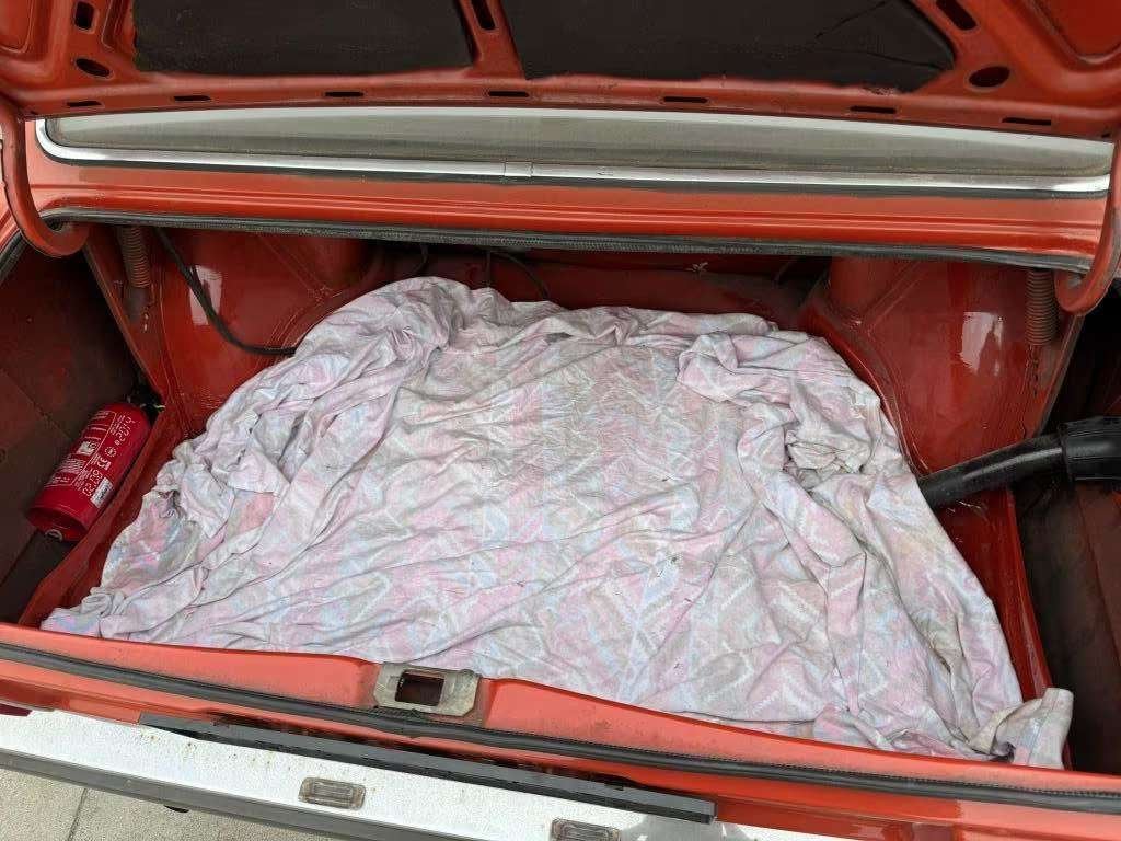Audi 80 1976 (B1), foto 8