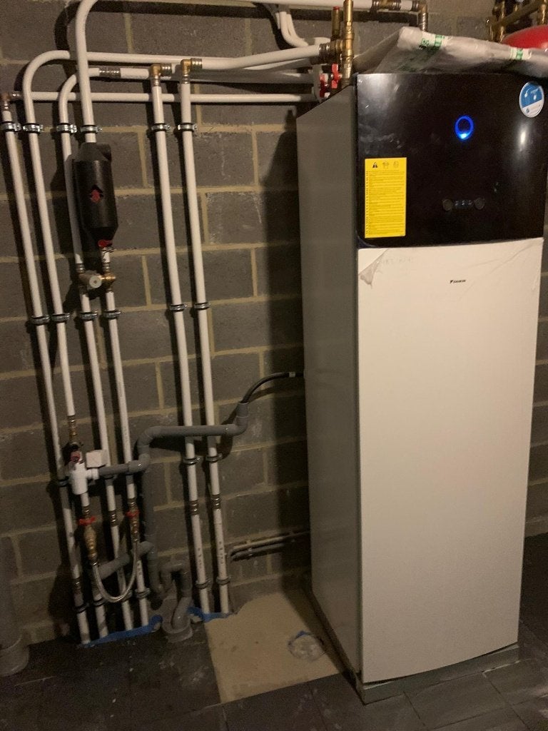 verwarmingsinstallateur vervangende ketel goedge 0483650085, Ophalen of Verzenden