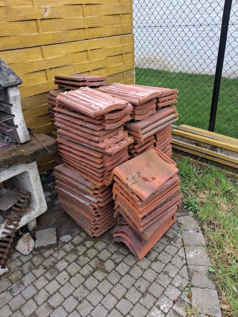150 Dakpannen, Doe-het-zelf en Bouw, Ophalen, Dakpannen