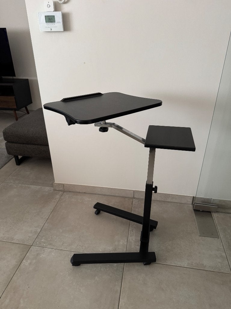 Verstelbare laptoptafel op wielen, Ophalen, Zo goed als nieuw, In hoogte verstelbaar