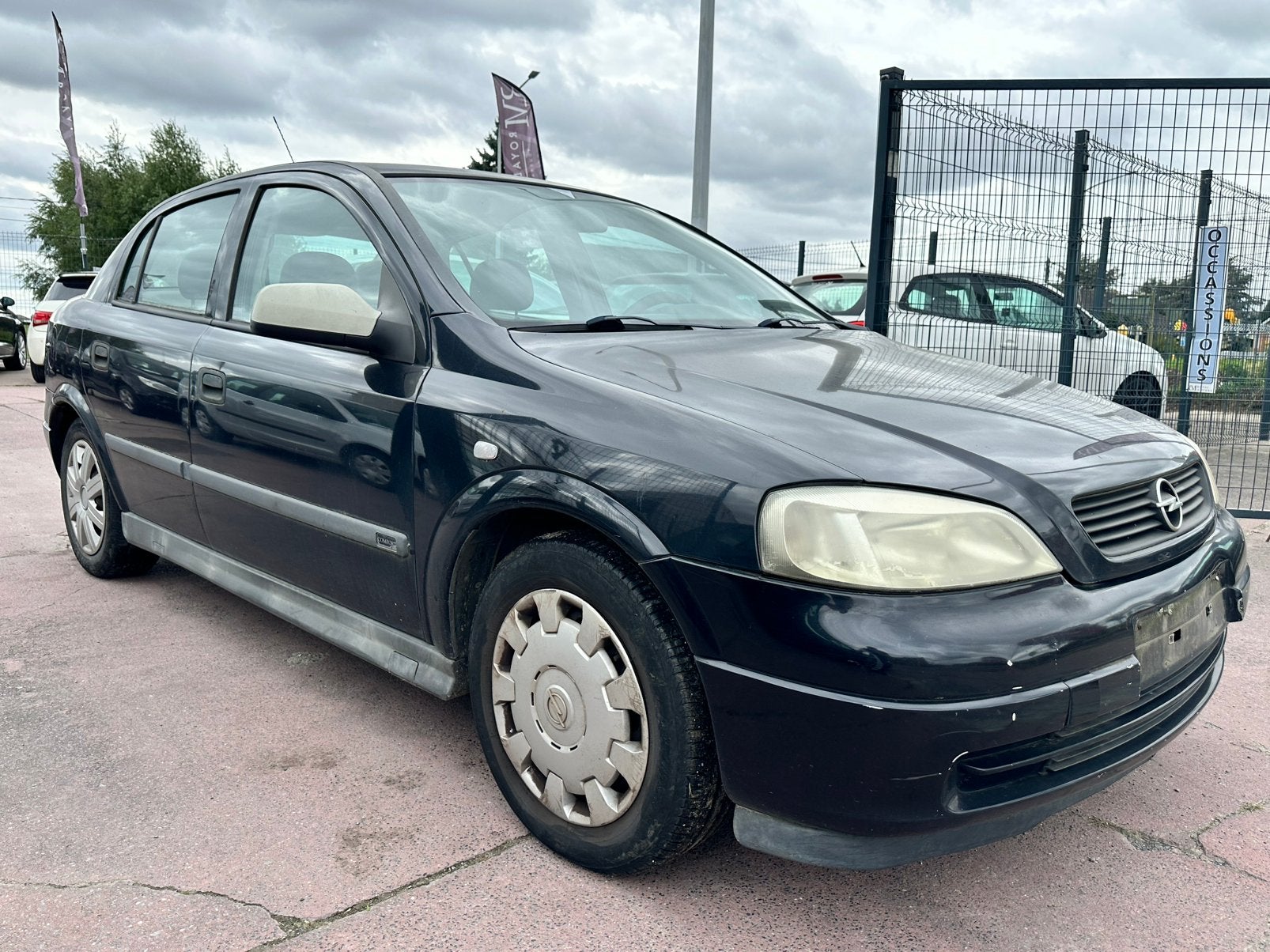 Opel Astra - 1.4i XE 16v Confort 279.000km marchand / export, Essai à domicile, Electronic Stability Program (ESP), Entreprise