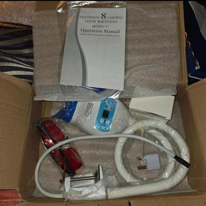 Blanchisseur dentaire complet avec notice d'emploi ( neuve ), Handtassen en Accessoires, Uiterlijk | Mondverzorging, Ophalen