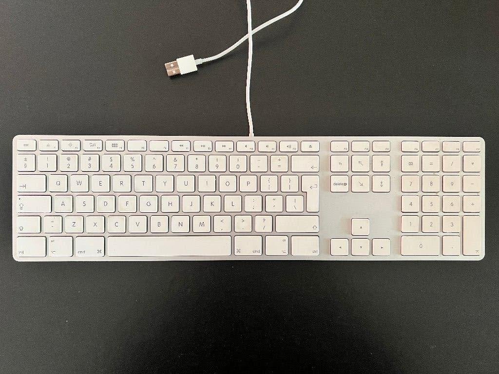 Apple Keyboard, Computers en Software, Toetsenborden, Ophalen of Verzenden, Zo goed als nieuw, Qwerty, Apple