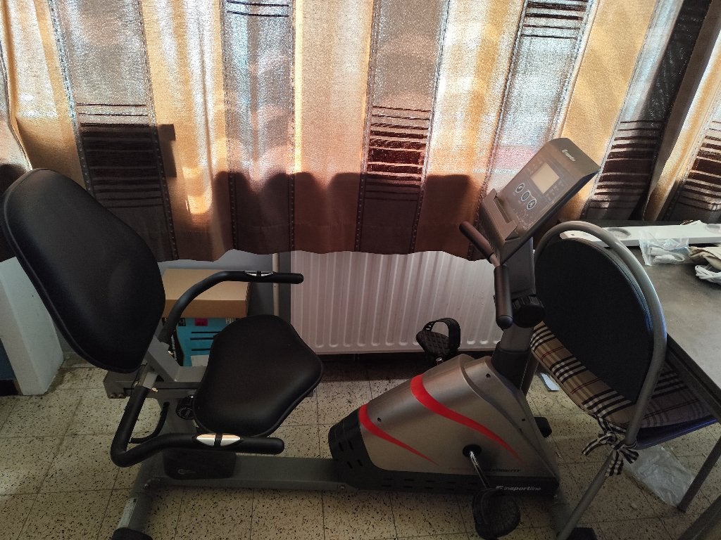 TE KOOP: Hometrainer(Fiets-ligfiets), Sport en Fitness, Ophalen, Gebruikt, Benen, Overige typen
