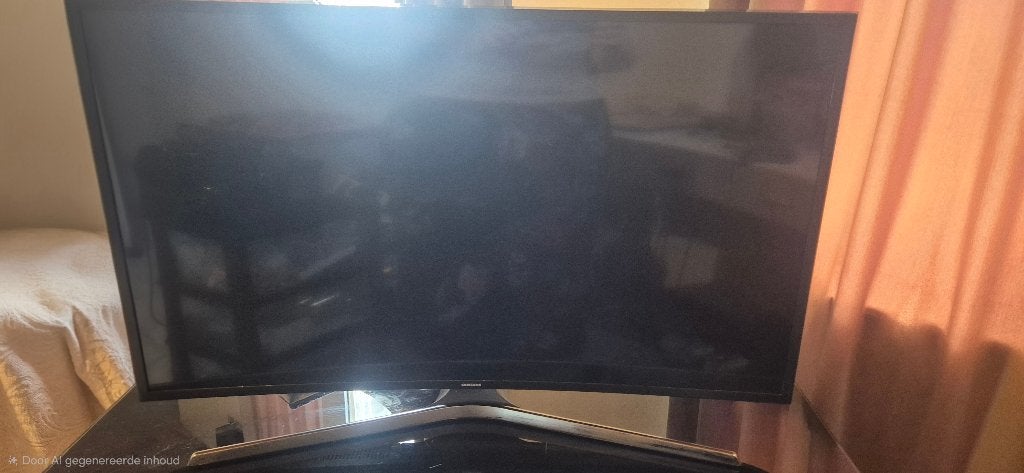 Téléviseur LED incurvé 40 pouces Samsung UE40KU6100W, LED, 50 Hz, Enlèvement, Utilisé
