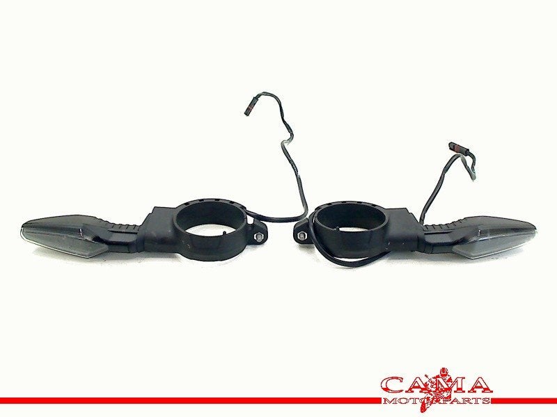 CLIGNOTANT BMW S 1000 R 2021-2023 (S1000R K63), Motos, Dhr. S. di Majo, Utilisé, Info@cama-motorparts.nl, P.J. Troelstraweg 8 8
3144 CX  MAASSLUIS, NL