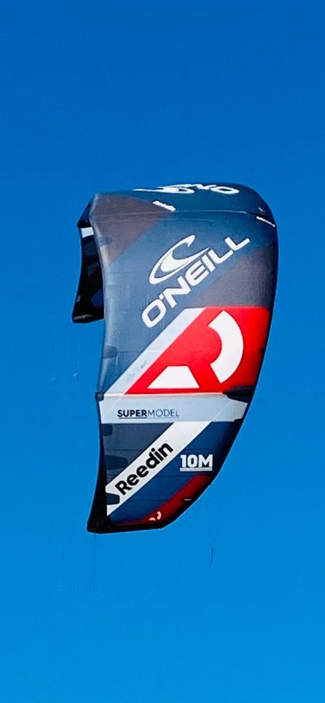 Kite Reedin Super model V2 10 limited edition O'neill, Watersport en Boten, Kitesurfen, Ophalen, Gebruikt, 10 m², Geen board