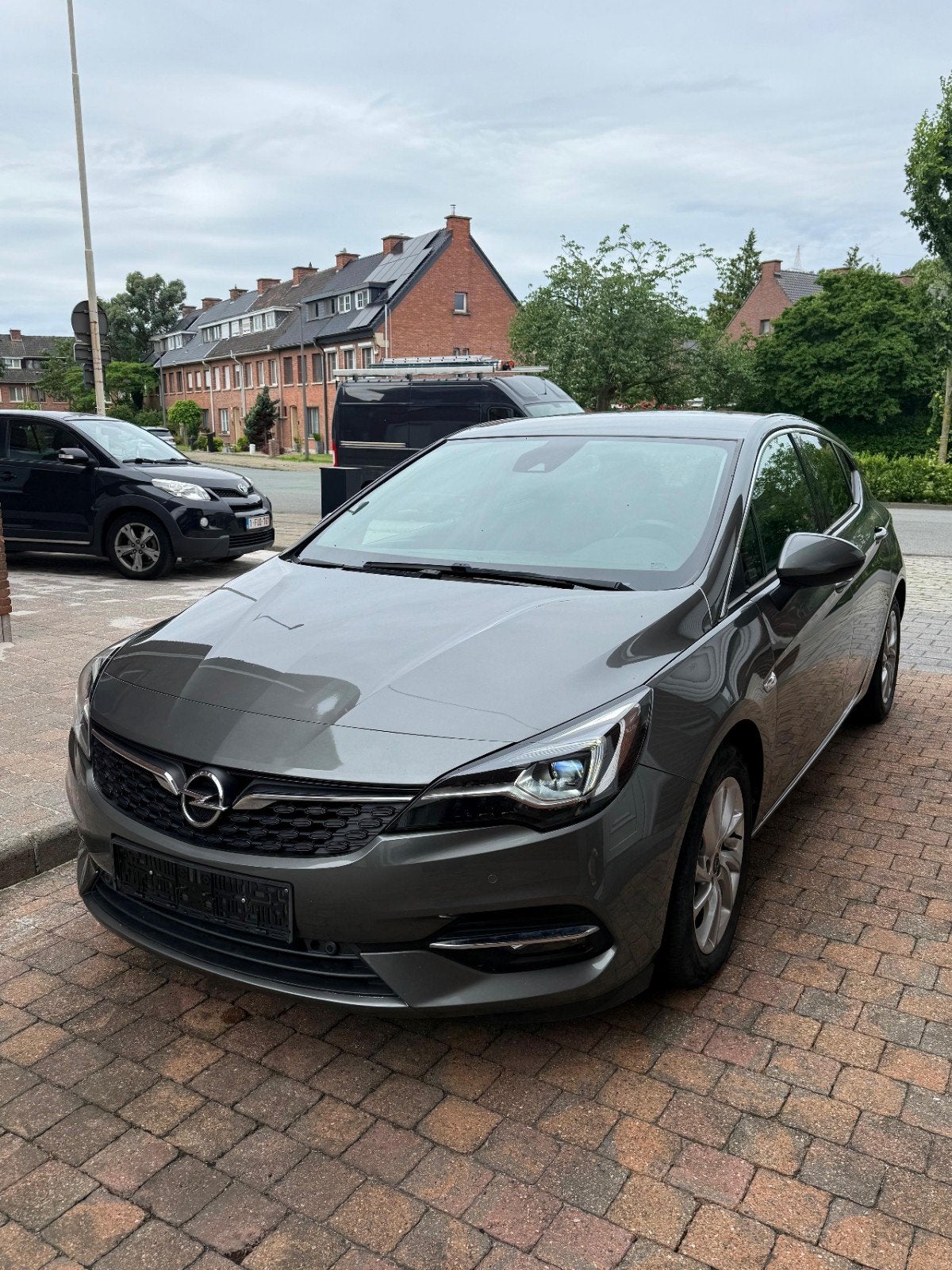 Opel Astra  1.2 benzine, Voorwielaandrijving, 4 cilinders, Leder en Stof, Parkeersensor