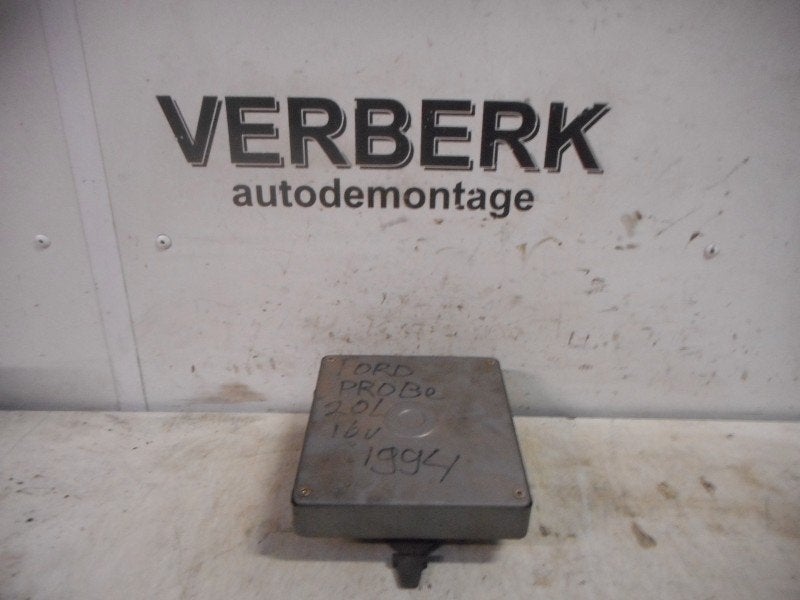 CALCULATEUR MOTEUR ECU Ford Probe (e2t80571m), Henry-Ford-Straße  1
50735  Köln, DE, Ford-Werke GmbH, Kunden@ford.com, Ford