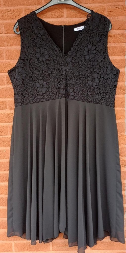 Prachtige zwarte jurk Paprika 3 48, Kleding | Dames, Zwart, Maat 46/48 (XL) of groter, Nieuw, Ophalen of Verzenden