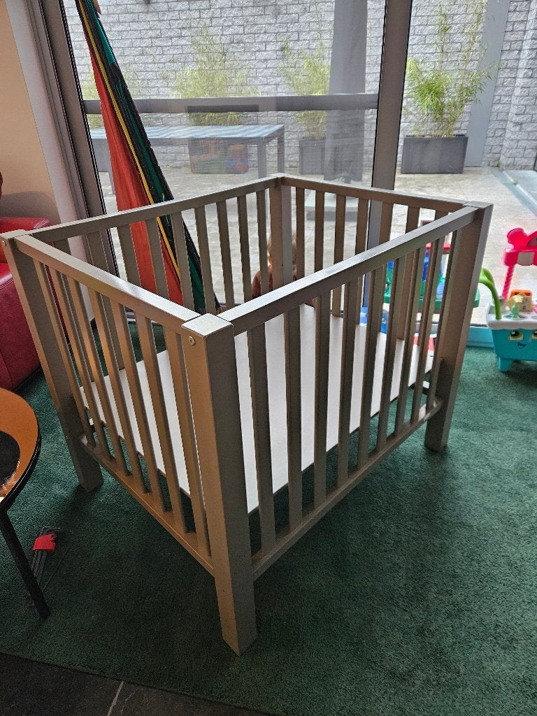 Baby park Quax met matras, Kinderen en Baby's, Ophalen, Gebruikt, Rechthoekig