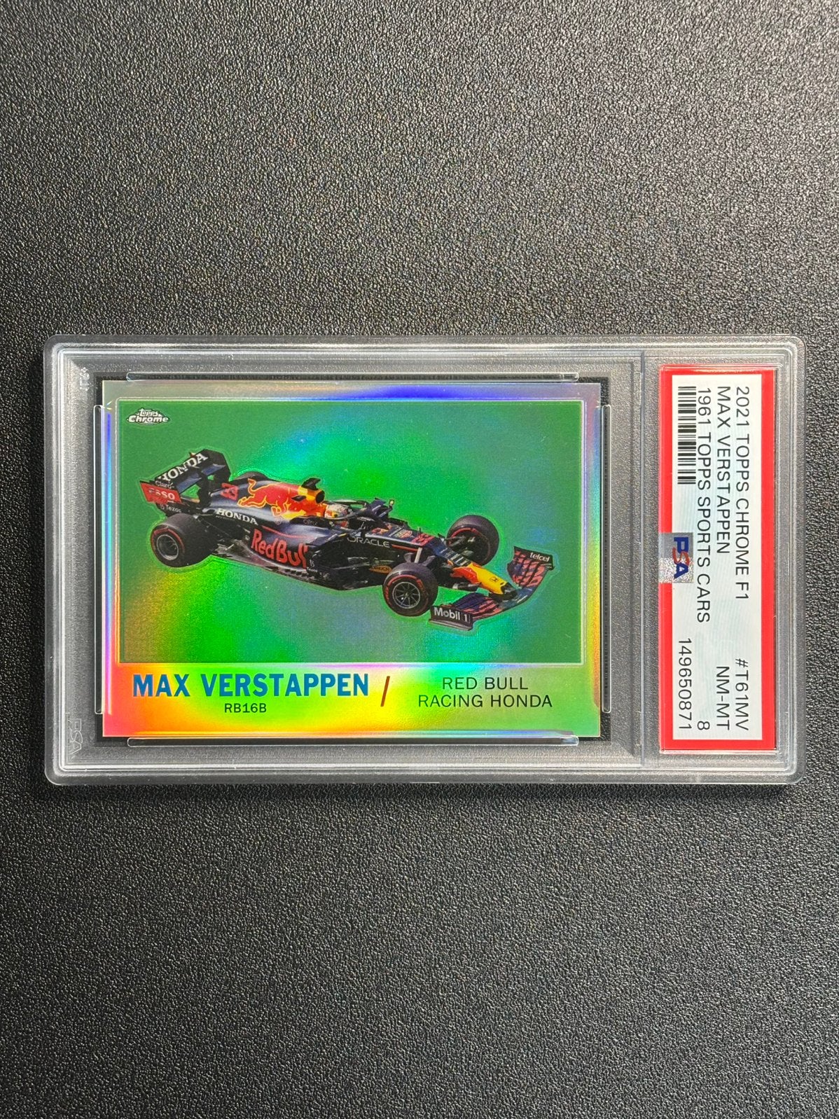 PSA 8 Max Verstappen Topps Chrome F1 1961 Refractor, Ophalen of Verzenden, Nieuw, Plaatje