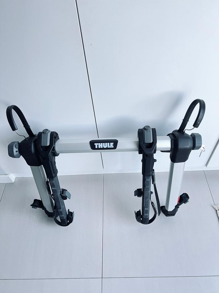 Porte velo THULE OUTWAY hanging 2, Enlèvement, 2 vélos, Comme neuf, Pneus larges