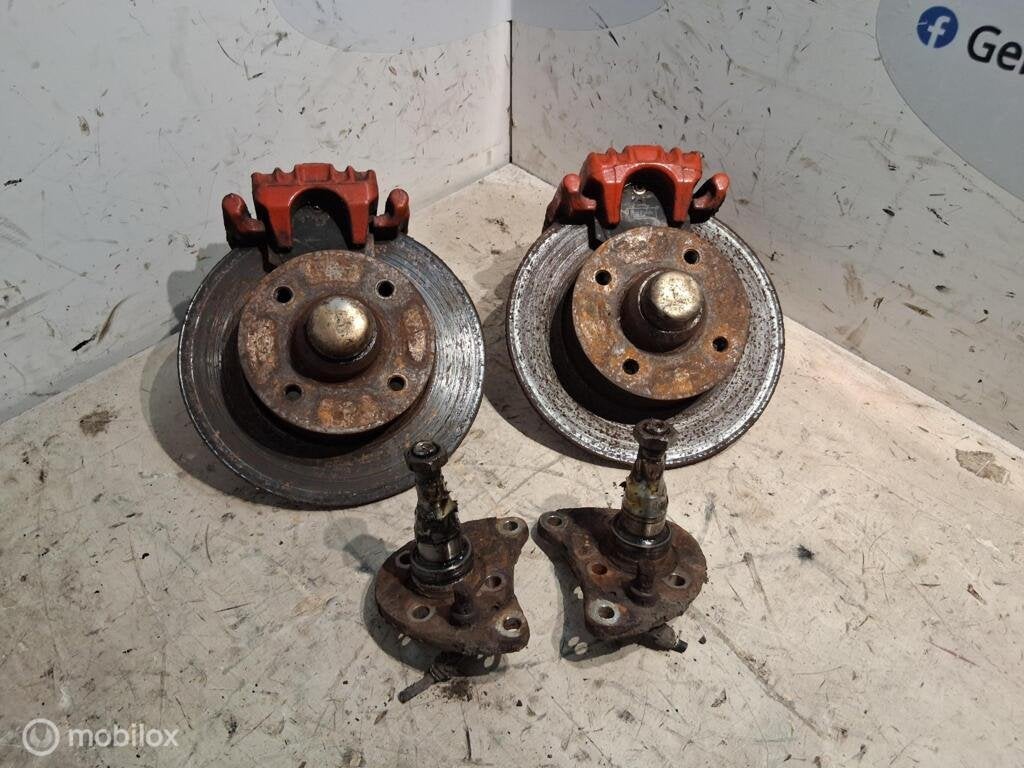 Remschijf set Vw Golf Cabrio III 1.6 ('93-'00), Auto-onderdelen, Gebruikt, Volkswagen, Ophalen of Verzenden, Volkswagen