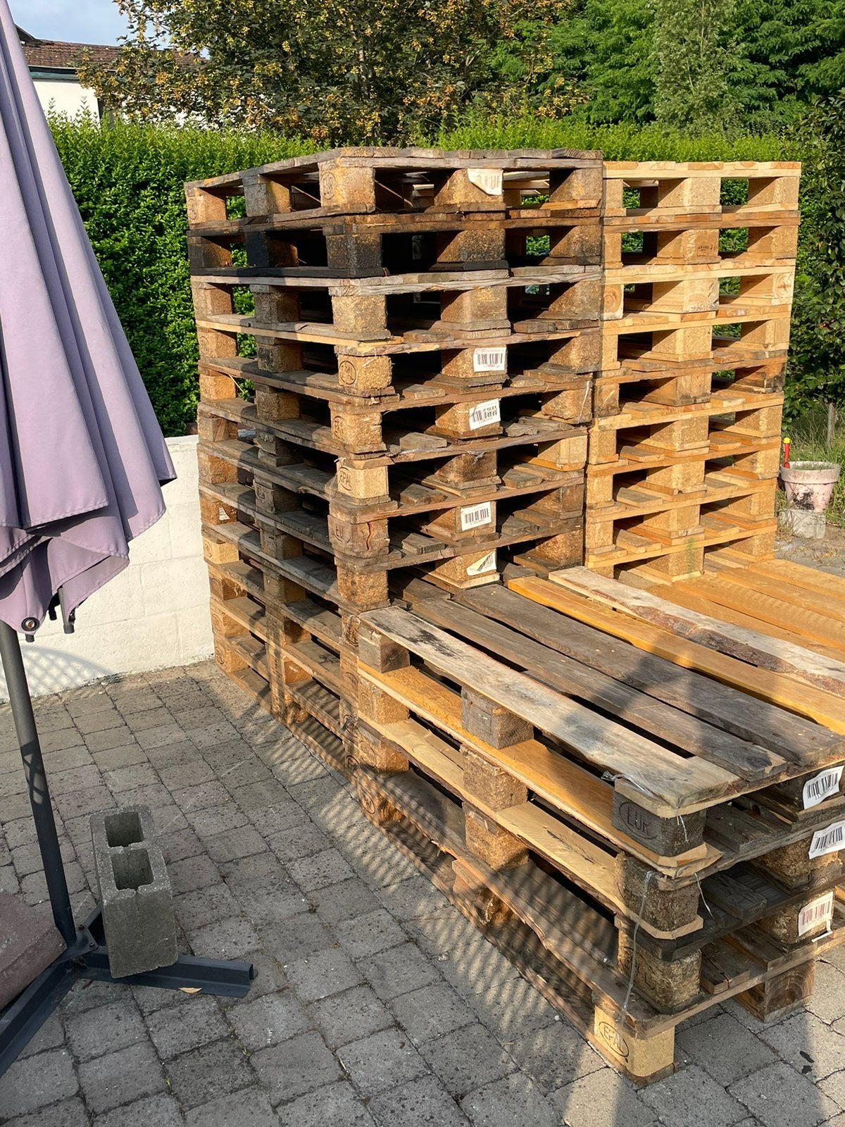 Euro pallet 16 stuks 7 euro per stuks, Doe-het-zelf en Bouw, Hout en Planken, Ophalen, Zo goed als nieuw, Pallet