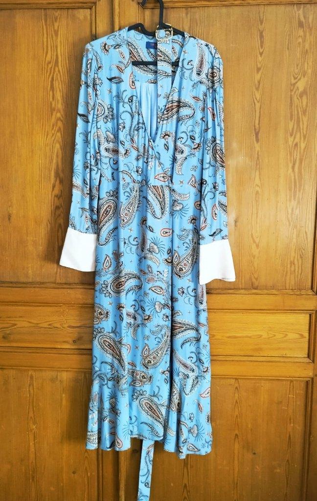 Midi-jurk, hemelsblauw, Maat 36, Trussardi, Ophalen, Blauw, Nieuw, Maat 36 (S)
