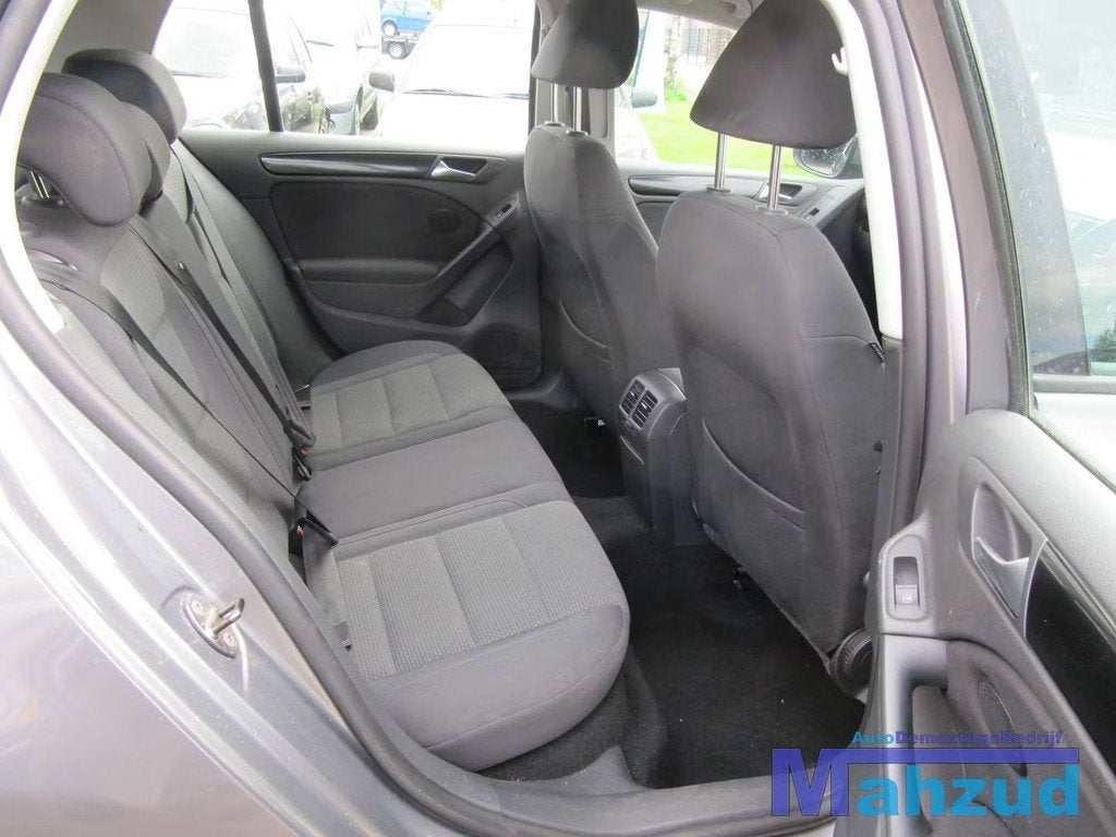 GOLF 6 INTERIEUR STOF COMPLEET ZWART GRIJS (5 deurs), Auto-onderdelen, Gebruikt, Volkswagen, Volkswagen AG, Vw@volkswagen.de