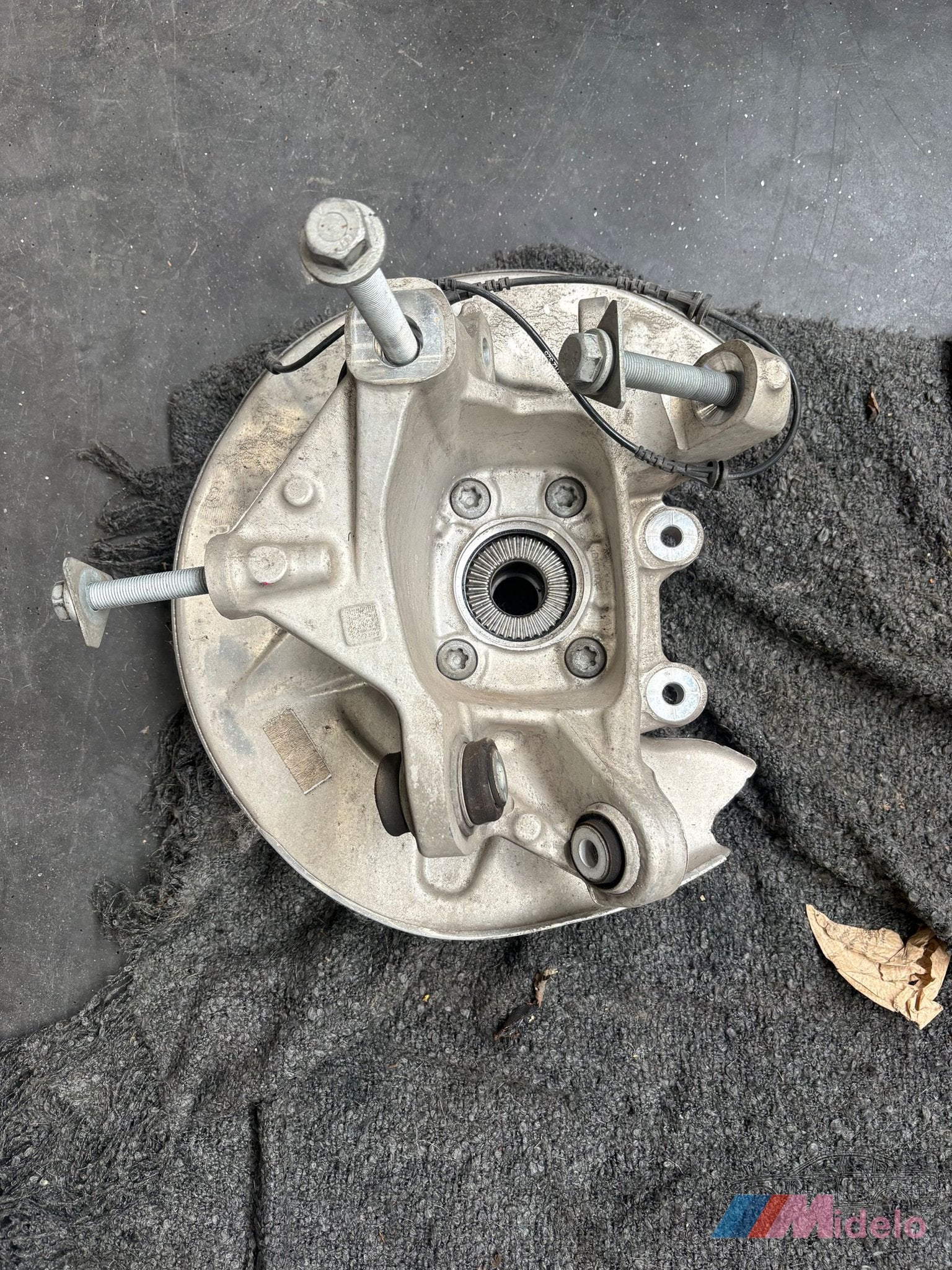 BMW M5 (G90) FUSEE COMPLEET RECHTS ACHTER 7885733-02, -, Utilisé, -, Enlèvement ou Envoi