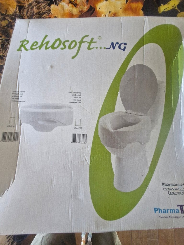 Verhoogde WC bril, Ophalen, Zo goed als nieuw