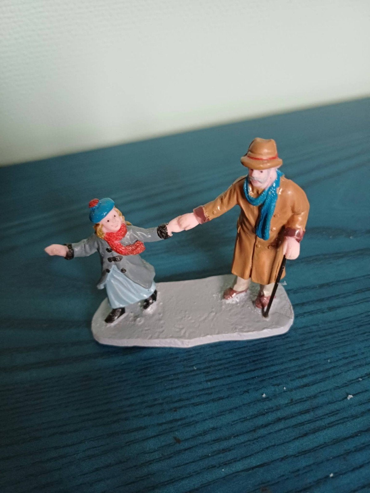 figurine lemax, Enlèvement ou Envoi, Comme neuf