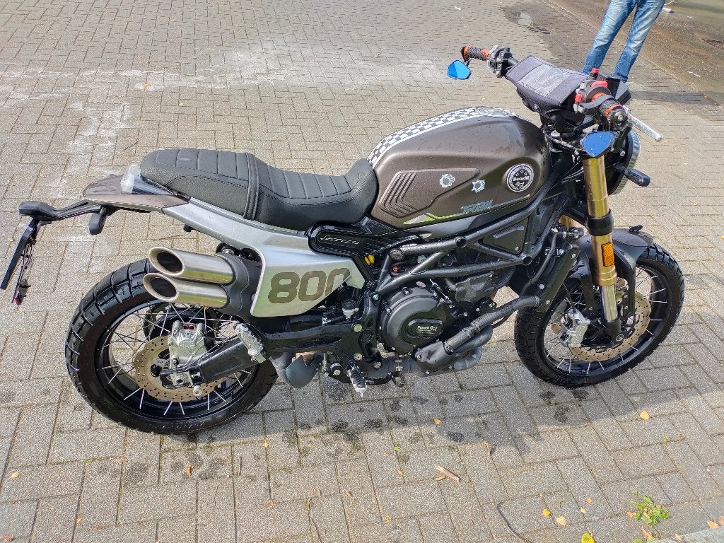 Benelli Leoncino 800 Trail, Motoren, 2 cilinders, Occasion, Motorrijbewijs A, Particulier